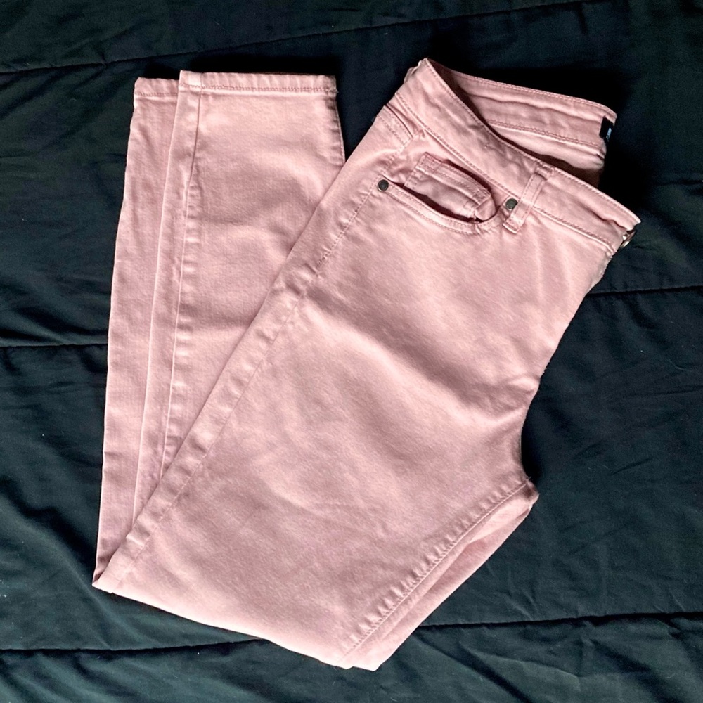 Pastel Pale Pink Mid-Rise Stretch Ankle Grazing Skinny Jeans Pants Size 6/28